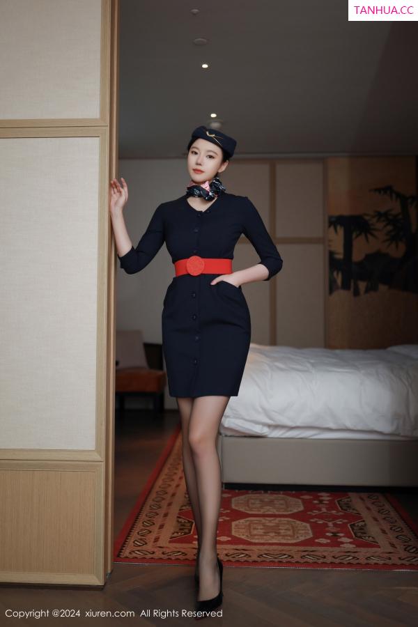 安然Maleah  [XiuRen]高清写真图 2024.07.30 No.8942 安然anran 黑丝美腿第3张图片